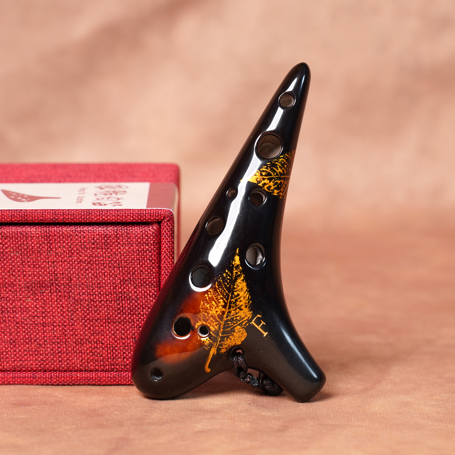 12孔大漆迷你陶笛